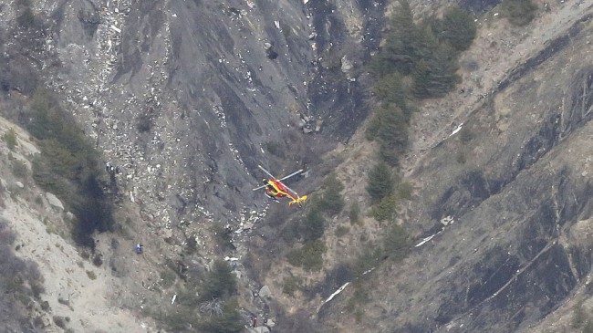 Un avion s’écrase dans les Alpes françaises avec 150 passagers