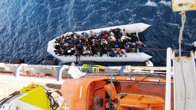 L’Union Européenne annonce plus de support pour les migrants, mais ce n’est pas suffisant